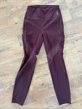lululemon athletica Deep Wine Mesh-Panel Leggings